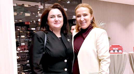 Senatoarea Andrea Bica Si Snezana Paunovic 01
